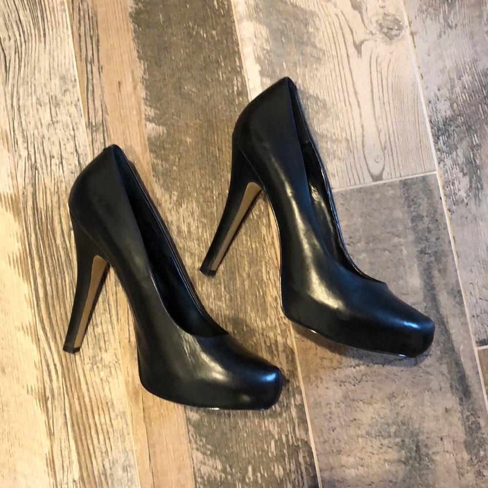 BAKERS black platform heels *EUC*